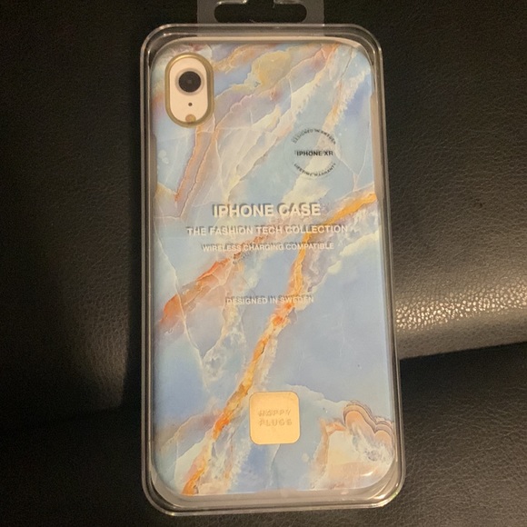 Happy Plugs XR Phone Cases- Set of 3 - Picture 3 of 4